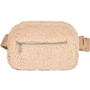 NWOT- Wild Fable Sherpa Belt Bag Fanny Pack